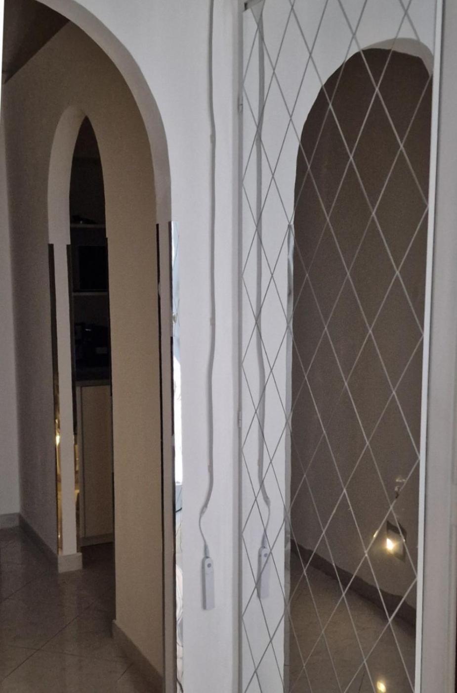 شقة Cinzia'S House Of Mirrors بيزا المظهر الخارجي الصورة